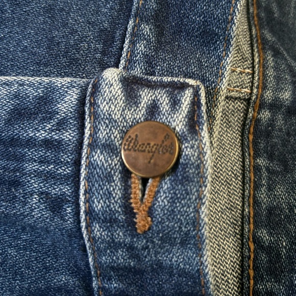 Wrangler Bootcut Jeans - Picture 5 of 6